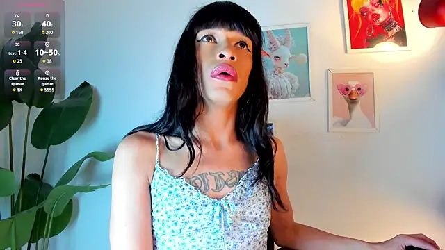 Gia Demie online show from 07-14-26, 12:44