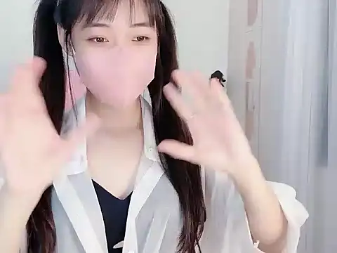 Snapshot of BUNNIIE_MIE chatting on 06-12-26, 02:21 BUNNIIE MIE online show from 06-12-26, 02:21