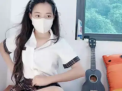 BUNNIIE MIE online show from 07-12-26, 03:19