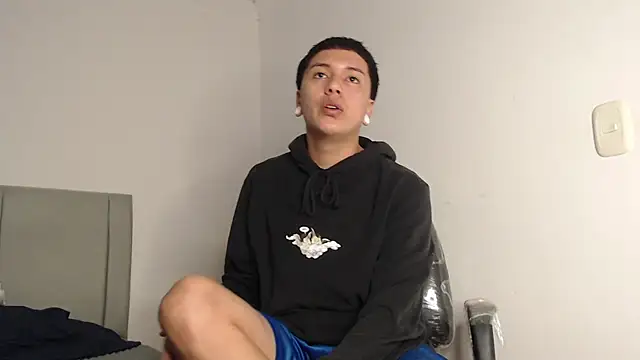 Owenn  blueee online show from 07-22-26, 06:11