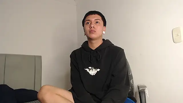 Owenn  blueee online show from 07-27-26, 02:29