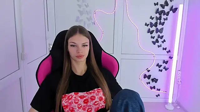 KaterineSunny online show from 07-18-26, 06:28