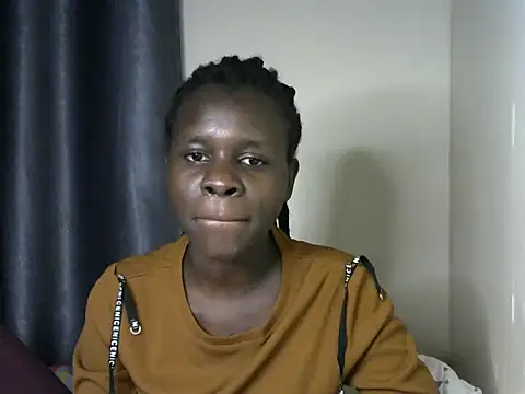 queen lola1 online show from 07-06-26, 03:47