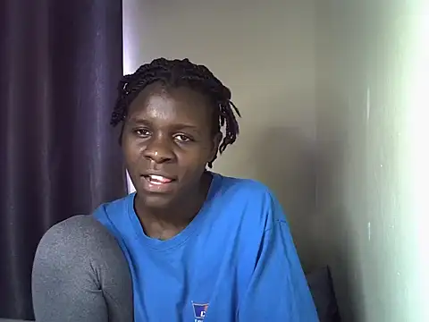 queen lola1 online show from 07-28-26, 02:13