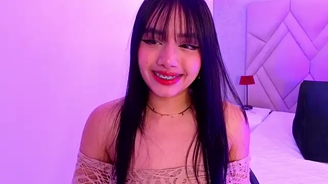 Mila  Fire online show from 07-07-26, 11:58