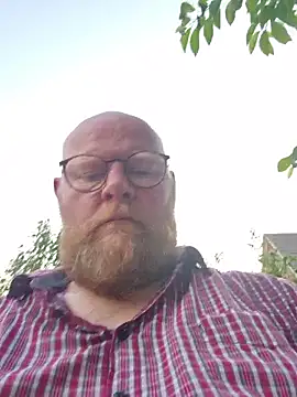 Snapshot of mosslermartin chatting on 06-20-26, 07:05 mosslermartin online show from 06-20-26, 07:05