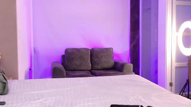 Charlotte-Brandt online show from 07-22-26, 03:53