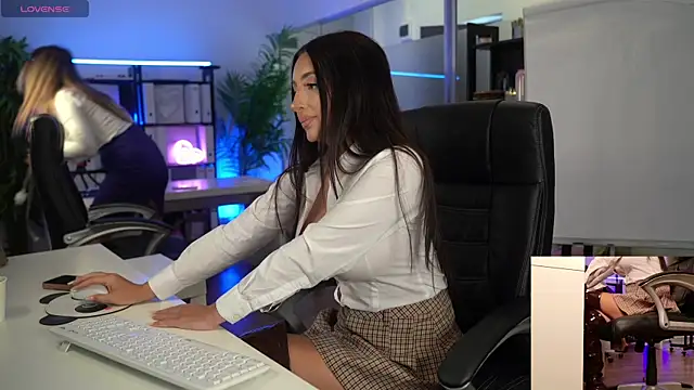 BabesGoWild online show from 07-25-26, 12:36