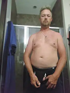 BlueEyedSilverFox online show from 07-20-26, 06:17