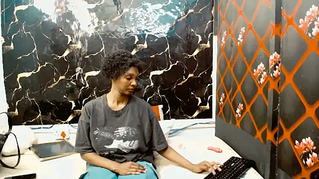 Caramelminxx  online show from 07-07-26, 07:45