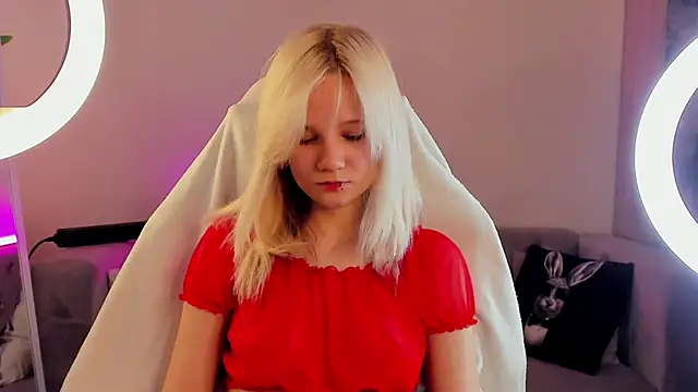 Bunny Elsy online show from 06-11-26, 11:08