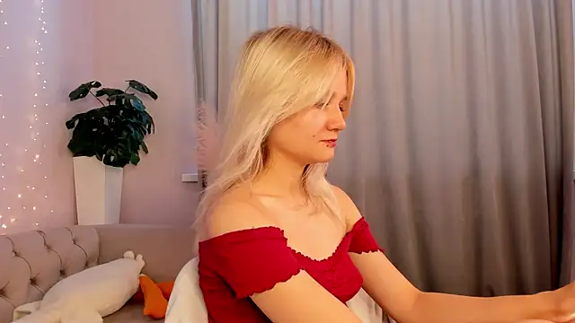 Bunny Elsy online show from 07-20-26, 11:23
