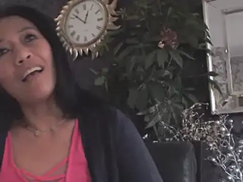 Snapshot of Hornygirltheone chatting on 12-04-24, 11:52 Hornygirltheone online show from 12-04-24, 11:52