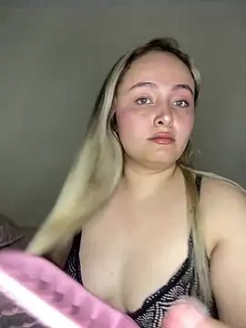 Rositafresitaa online show from 06-17-26, 02:36