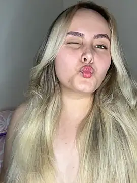 Rositafresitaa online show from 07-13-26, 02:47