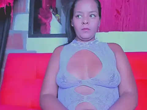 ViolettaHot 35 online show from 07-18-26, 01:43