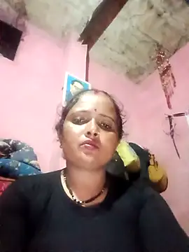 Snapshot of Sapnapalraj23 chatting on 08-01-26, 04:39 Sapnapalraj23 online show from 08-01-26, 04:39