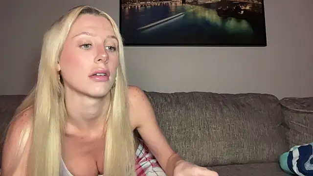 chelseapaigee online show from 06-19-26, 03:11