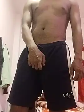 Daddsuroj69 online show from 07-13-26, 05:32