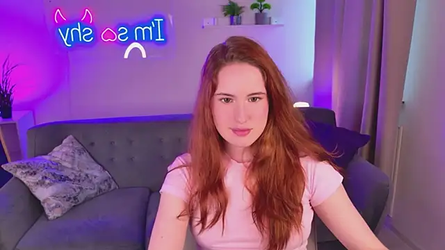 Snapshot of ChloeAster chatting on 06-24-26, 01:43 ChloeAster online show from 06-24-26, 01:43