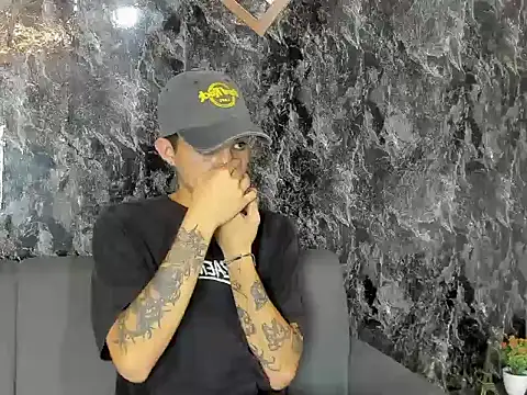 cameron lux77 online show from 07-18-26, 03:33
