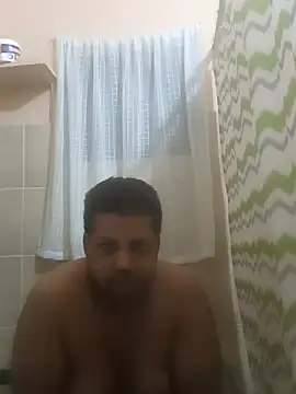 BustlingShirt online show from 06-16-26, 11:02
