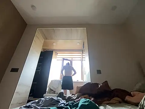 doyumsuzz1     online show from 06-19-26, 04:39