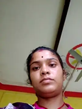 Snapshot of Hot_dia92 chatting on 07-03-26, 03:24 Hot dia92 online show from 07-03-26, 03:24