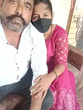 crazycouple40 online show from 06-27-26, 07:02