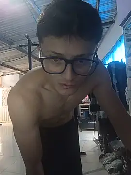 Davitfitnosuke online show from 06-27-26, 02:01