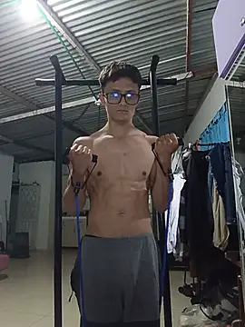 Davitfitnosuke online show from 07-04-26, 02:29
