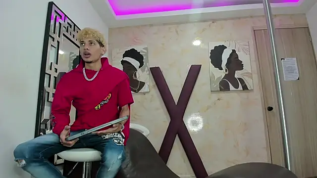 Hot skinny guys online show from 07-08-26, 07:18