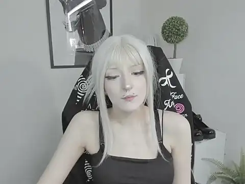 NikaDream online show from 07-30-26, 12:37