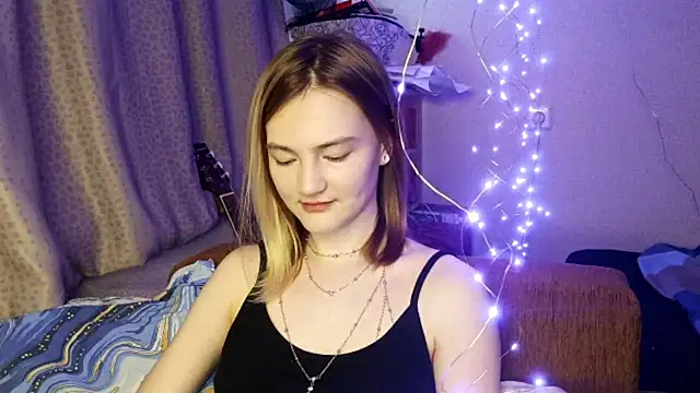 BattyRepri online show from 06-23-26, 04:49