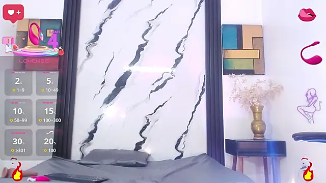 Astrid Cardenas online show from 07-04-26, 04:07