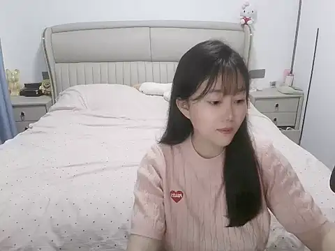 Emgirl-00 online show from 06-16-26, 02:19