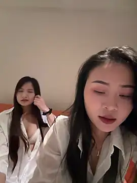 Snapshot of jingya521 chatting on 06-14-26, 02:30 jingya521 online show from 06-14-26, 02:30
