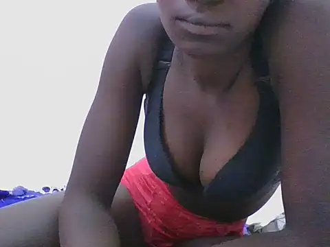 ebonypetite2 online show from 07-18-26, 04:27