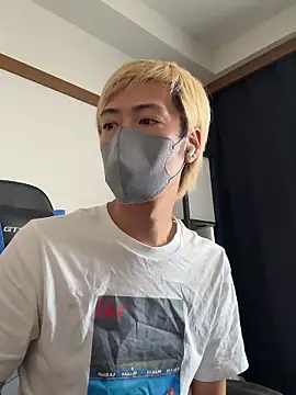 Snapshot of shu_iori chatting on 07-14-26, 04:06 shu iori online show from 07-14-26, 04:06
