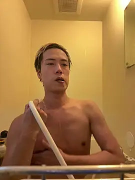 Snapshot of shu_iori chatting on 07-26-26, 02:24 shu iori online show from 07-26-26, 02:24