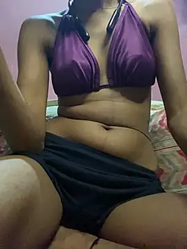 Snapshot of Cute_rubii_ chatting on 06-26-26, 07:57 Cute rubii online show from 06-26-26, 07:57