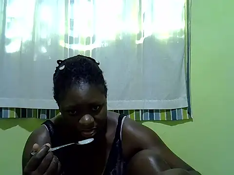CURVY-CORAZZON online show from 07-13-26, 07:11