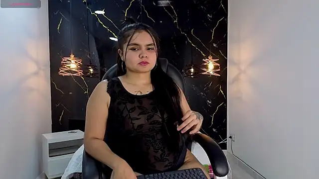 TifanyRoseX online show from 06-11-26, 06:39