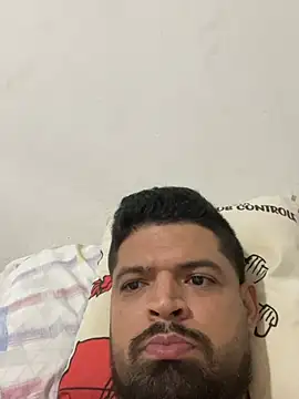 Snapshot of mineirinho3120 chatting on 06-14-26, 02:24 mineirinho3120 online show from 06-14-26, 02:24