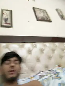 ronnnnn718 online show from 07-17-26, 10:00