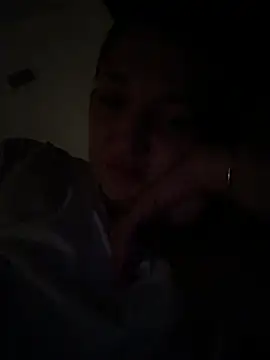 Snapshot of DesireIris chatting on 06-13-26, 01:58 DesireIris online show from 06-13-26, 01:58