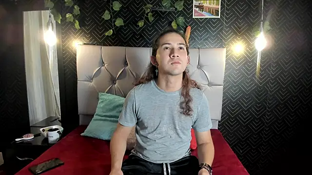 Apolonia eros online show from 07-24-26, 03:37