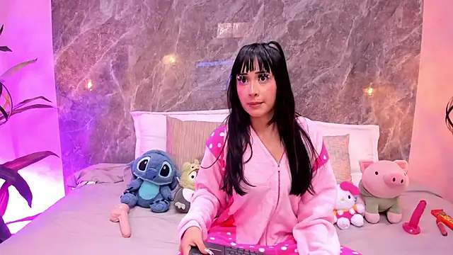 MiaRivvers online show from 07-17-26, 12:23