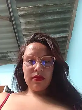 Snapshot of pamela_sween chatting on 07-25-26, 04:04 pamela sween online show from 07-25-26, 04:04