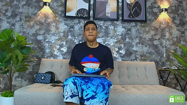 Alejandro and Deiby online show from 06-18-26, 10:41